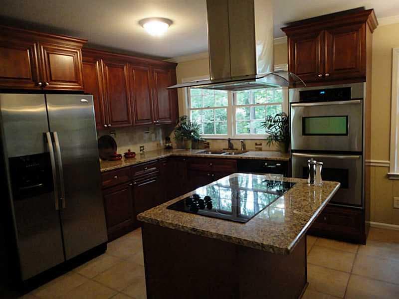 4 bedroom single family residence sold at 2411 WOODMERE Drive, Marietta, GA 30068
