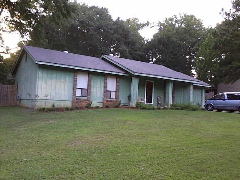 6711 Woodfield Lane, Rex, GA 30273 — most recent listing photo