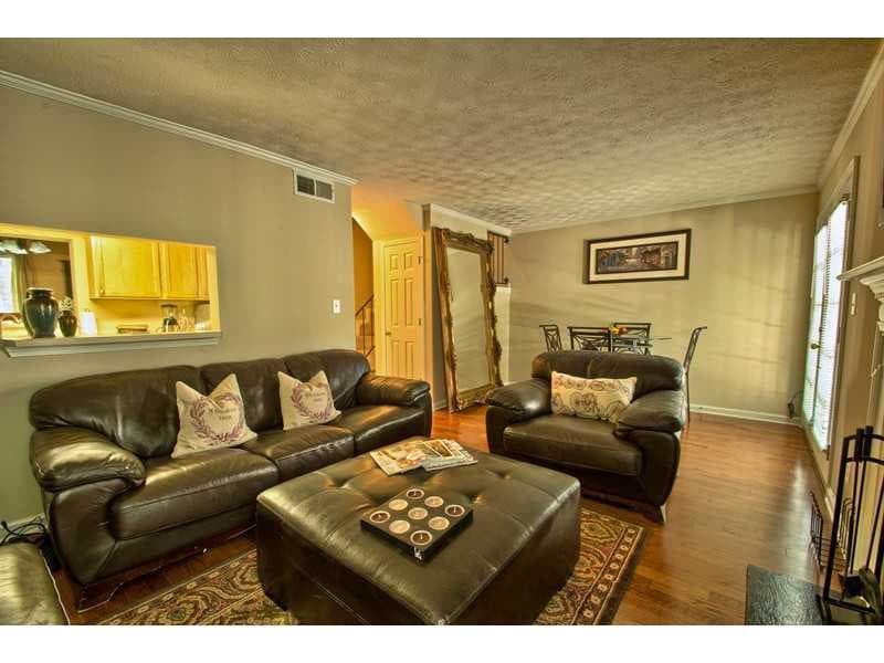 3 bedroom, 1,452 sq ft townhouse sold at 3665 Essex Avenue 28, Atlanta, GA 30339