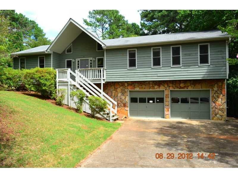 575 Rivercrest Drive, Woodstock, GA 30188 — most recent listing photo