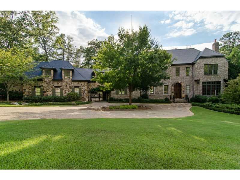 6 bedroom, 6,618 sq ft single family residence sold at 4240 Irma Court, Atlanta, GA 30327
