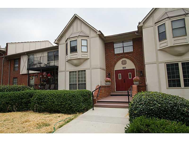 3 bedroom, 1,628 sq ft condominium sold at 6851 Roswell Road D10, Sandy Springs, GA 30328