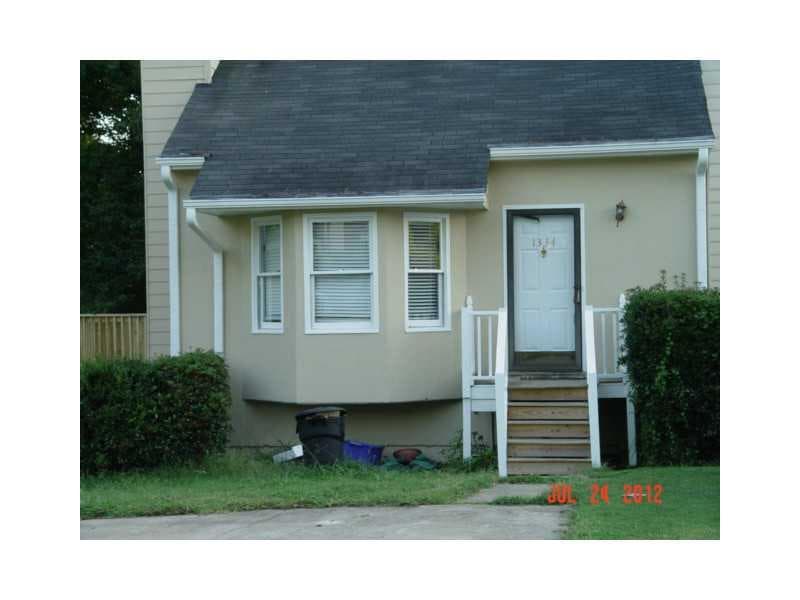 2 bedroom, 1,398 sq ft townhouse sold at 1334 Poplar Pointe 1, Smyrna, GA 30082