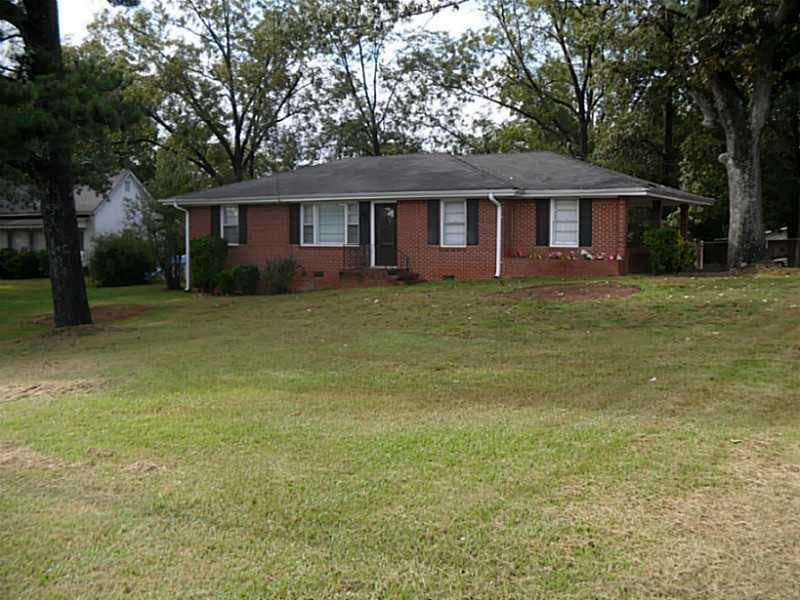 3 bedroom single family residence sold at 915 W Shadburn Avenue, Buford, GA 30518