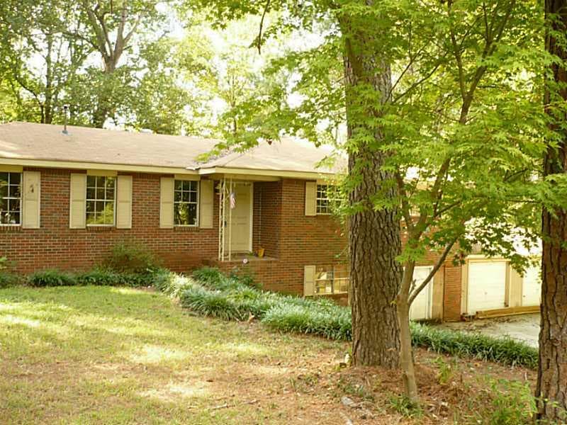 3 bedroom, 1,402 sq ft single family residence sold at 5667 Crestview Drive, Acworth, GA 30102