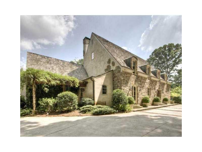 5 bedroom single family residence sold at 2885 Paces Lake Drive, Atlanta, GA 30339