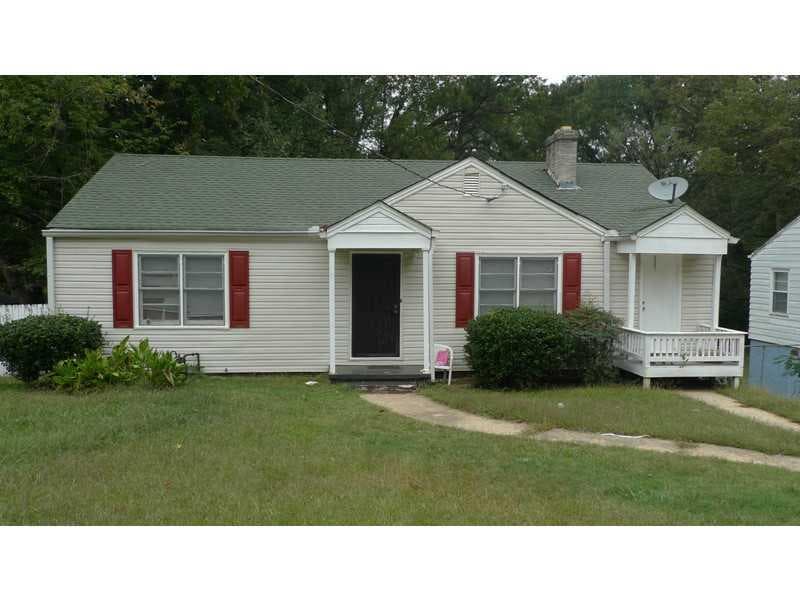 3 bedroom, 1,100 sq ft single family residence sold at 1331 Bluefield Drive, Atlanta, GA 30310