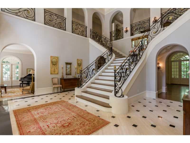 6 bedroom, 11,709 sq ft single family residence sold at 1975 W Paces Ferry Road, Atlanta, GA 30327