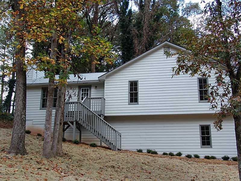5541 S Sycamore Drive, Acworth, GA 30102 — most recent listing photo