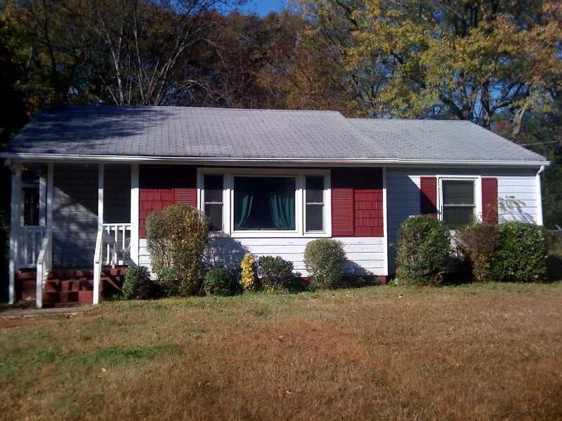 3 bedroom, 932 sq ft single family residence sold at 2189 Burroughs Avenue, Atlanta, GA 30315
