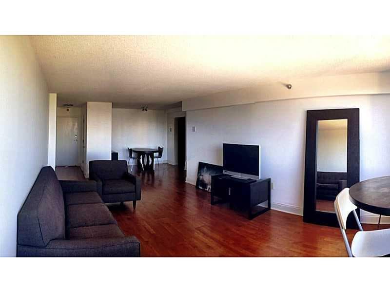 1 bedroom, 837 sq ft condominium sold at 2479 Peachtree Road 1504, Atlanta, GA 30305