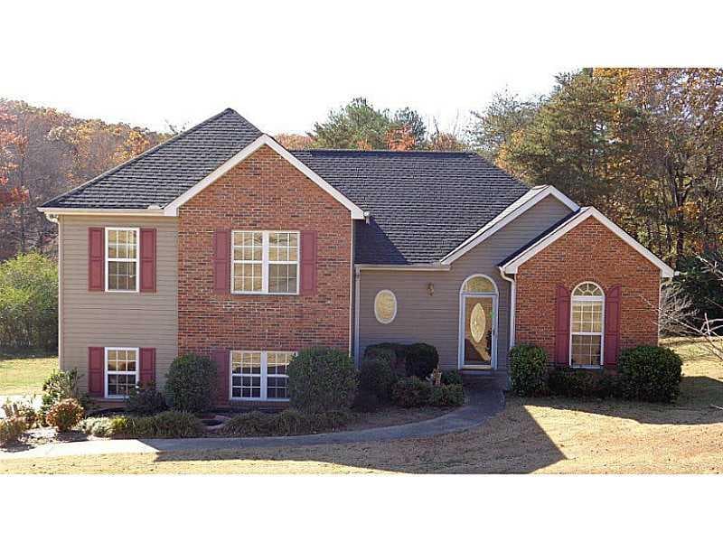 3 bedroom, 2,588 sq ft single family residence sold at 3850 Covered Bridge Place, Gainesville, GA 30506