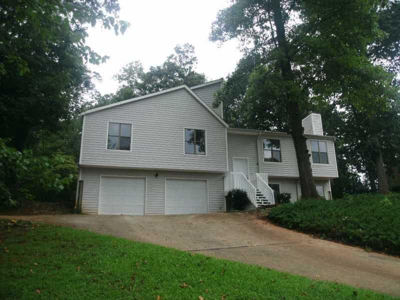 3 bedroom single family residence sold at 3833 GREENBROOK Drive, Douglasville, GA 30135