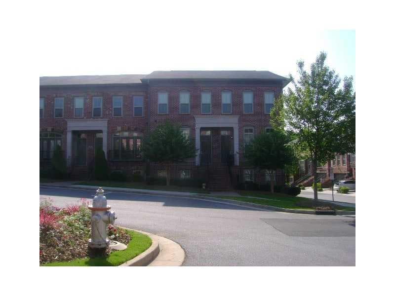 3 bedroom, 2,099 sq ft condominium sold at 2836 CRESCENT PARK Lane 2836, Atlanta, GA 30339