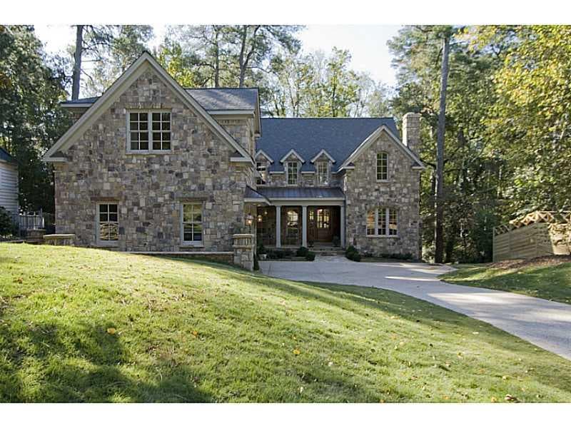 5 bedroom, 5,500 sq ft single family residence sold at 902 Beaverbrook Drive, Atlanta, GA 30318