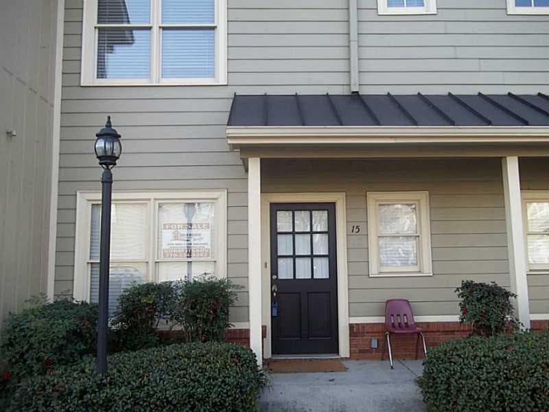 2 bedroom, 1,206 sq ft townhouse sold at 1516 Howell Mill Road 15, Atlanta, GA 30318