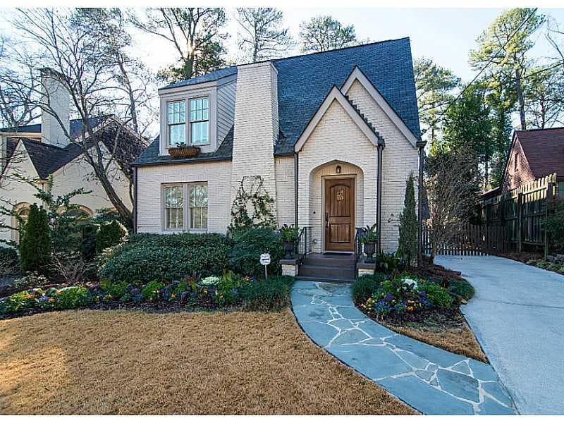 4 bedroom, 3,384 sq ft single family residence sold at 2330 Hurst Drive, Atlanta, GA 30305