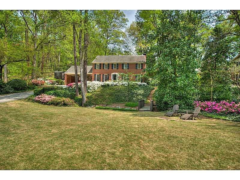 4 bedroom, 2,679 sq ft single family residence sold at 4595 Runnemede Road, Atlanta, GA 30327