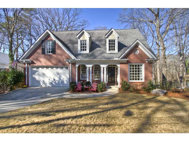4 bedroom, 3,969 sq ft single family residence sold at 2644 Ridgemore Road, Atlanta, GA 30318
