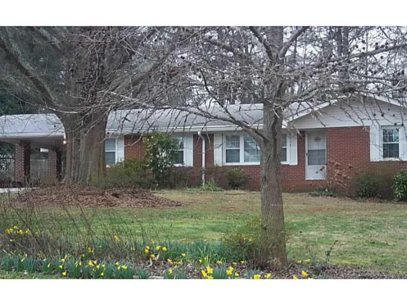 3 bedroom single family residence sold at 4558 Wesley Drive, Austell, GA 30106