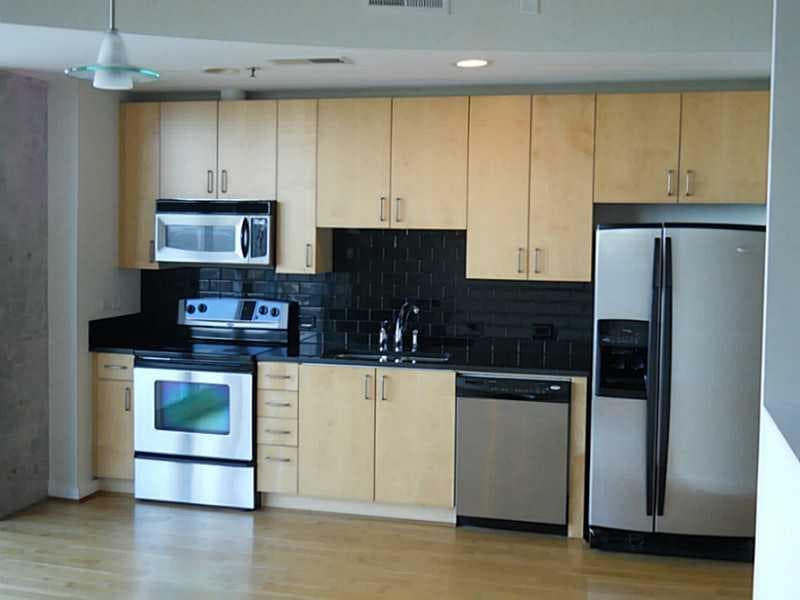 1 bedroom, 746 sq ft condominium sold at 361 17th Street 1720, Atlanta, GA 30363
