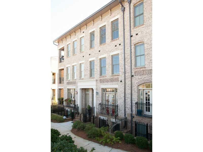 4 bedroom condominium sold at 3627 Habersham Road 3627, Atlanta, GA 30305