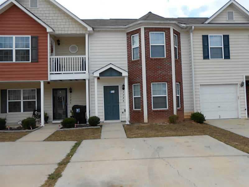 3 bedroom townhouse sold at 1723 Old Dogwood 1723, Jonesboro, GA 30238