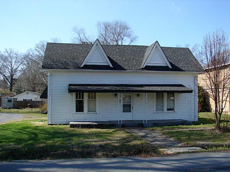 102 S Railroad Street, Adairsville, GA 30103 — most recent listing photo