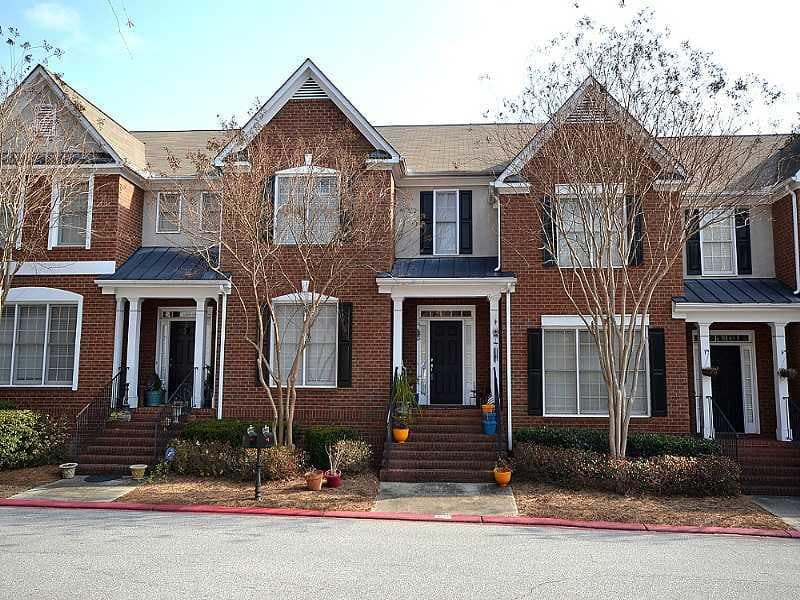 2 bedroom, 1,966 sq ft townhouse sold at 4723 Longcourt Drive 4723, Smyrna, GA 30080