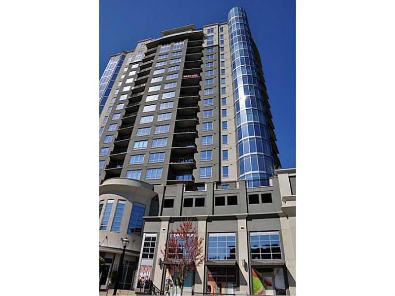 2 bedroom, 1,820 sq ft condominium sold at 222 12th Street 806, Atlanta, GA 30309