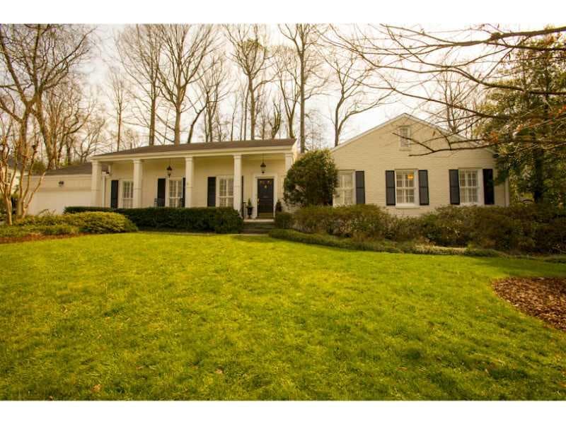 4 bedroom, 3,443 sq ft single family residence sold at 209 Robin Hood Road, Atlanta, GA 30309