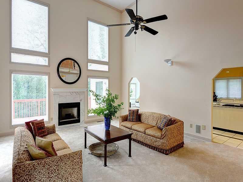 6 bedroom single family residence sold at 4090 Flintlock Road, Atlanta, GA 30327