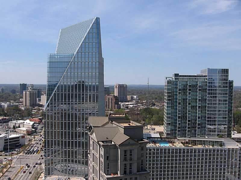 1 bedroom, 706 sq ft condominium sold at 3324 Peachtree Road 3004, Atlanta, GA 30326