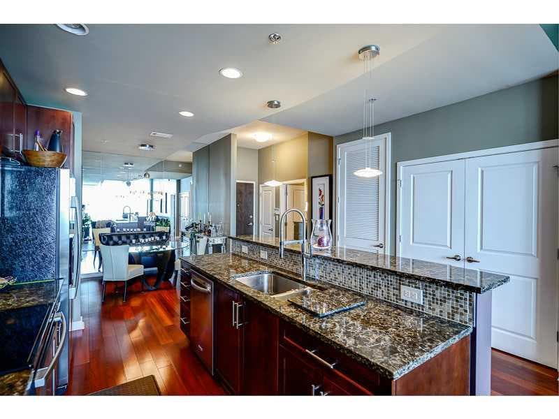 2 bedroom, 1,320 sq ft condominium sold at 855 Peachtree Street 3009, Atlanta, GA 30308