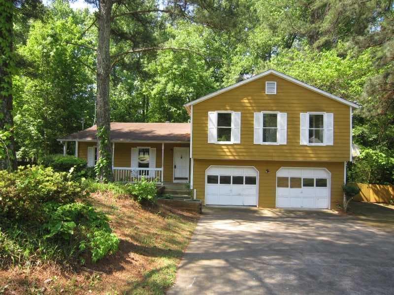3 bedroom single family residence sold at 140 Leigh Kay Drive, Lawrenceville, GA 30046