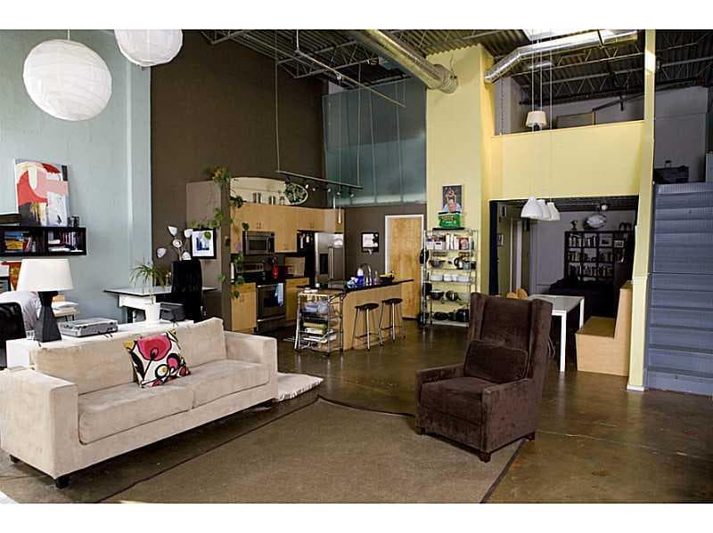 2 bedroom, 1,354 sq ft condominium sold at 195 NE Arizona Avenue 177, Atlanta, GA 30307