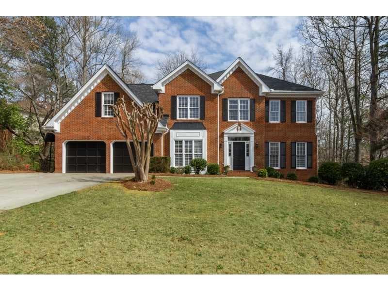 5 bedroom single family residence sold at 10735 Tuxford Drive, Alpharetta, GA 30022