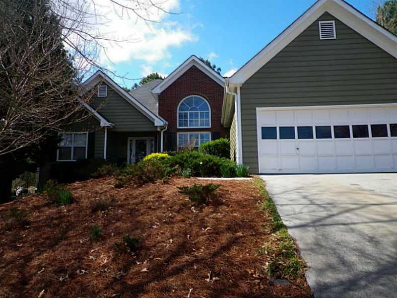 4 bedroom, 1,939 sq ft single family residence sold at 1480 SMOKE HILL Drive, Hoschton, GA 30548