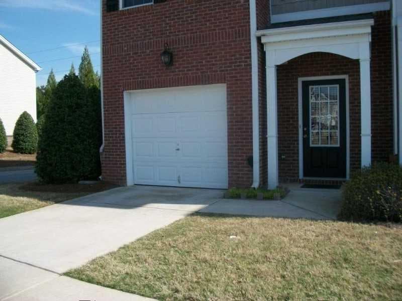 2 bedroom, 1,726 sq ft townhouse sold at 25 Hidden Hickory Court 0, Dawsonville, GA 30534