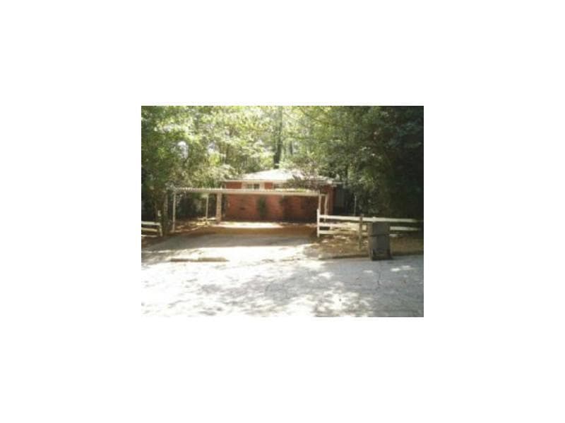 992 WASHINGTON Avenue, East Point, GA 30344 — most recent listing photo