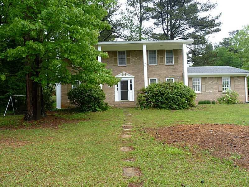 4 bedroom, 2,122 sq ft single family residence sold at 157 BROOKHAVEN Drive, Marietta, GA 30066
