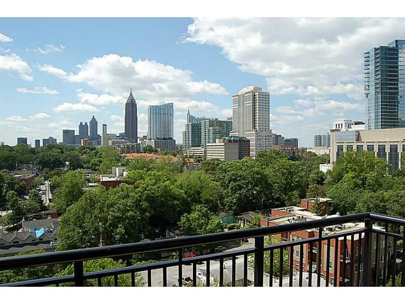 1 bedroom, 989 sq ft condominium sold at 222 12th Street 804, Atlanta, GA 30309
