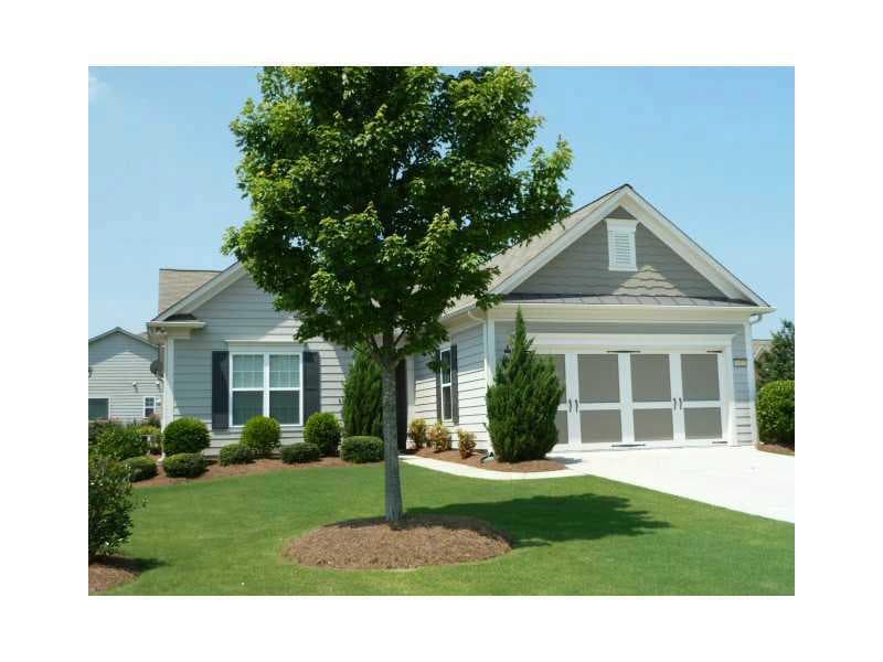 2 bedroom, 1,802 sq ft single family residence sold at 6010 Chimney Rock Drive, Hoschton, GA 30548