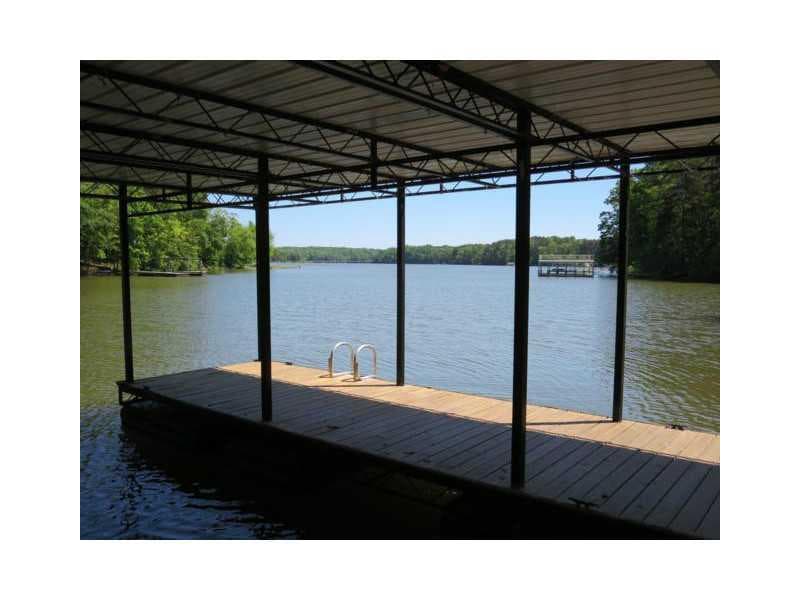 single family residence sold at 3351 Barry Lane, Gainesville, GA 30506