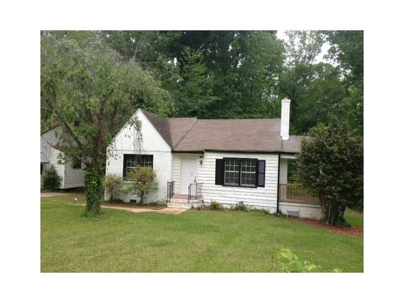 2 bedroom, 909 sq ft single family residence sold at 1303 Lockhaven Circle, Atlanta, GA 30311