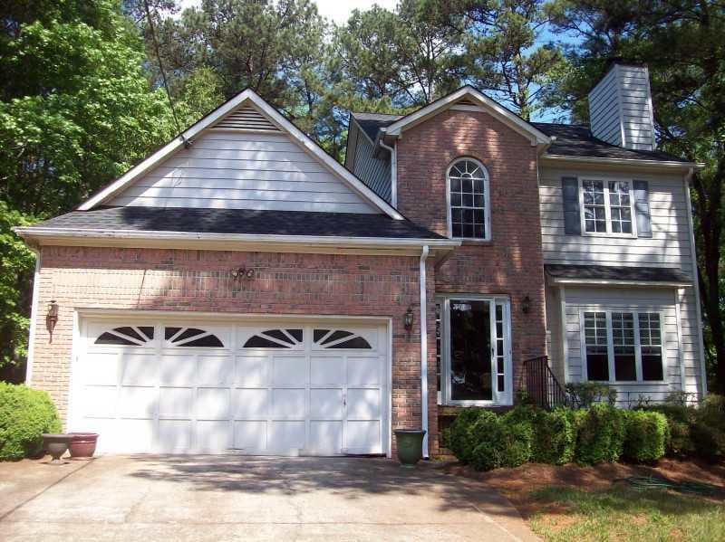3 bedroom, 2,109 sq ft single family residence sold at 575 Woodrow Drive, Lawrenceville, GA 30043