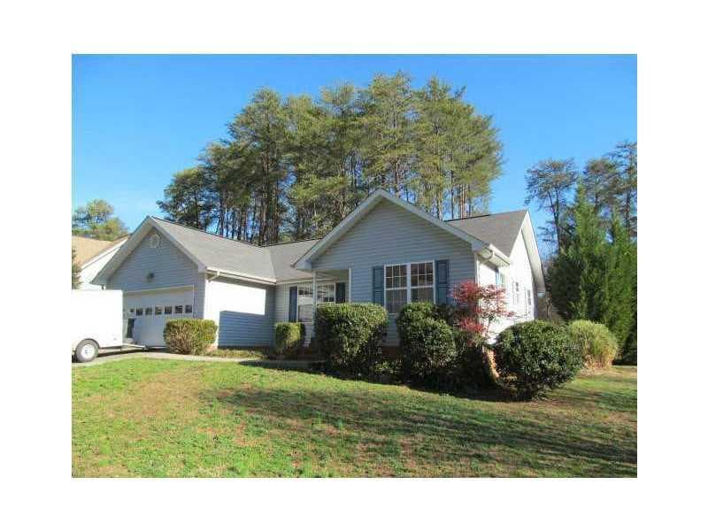 3 bedroom single family residence sold at 304 Windsong Drive, La Fayette, GA 30728