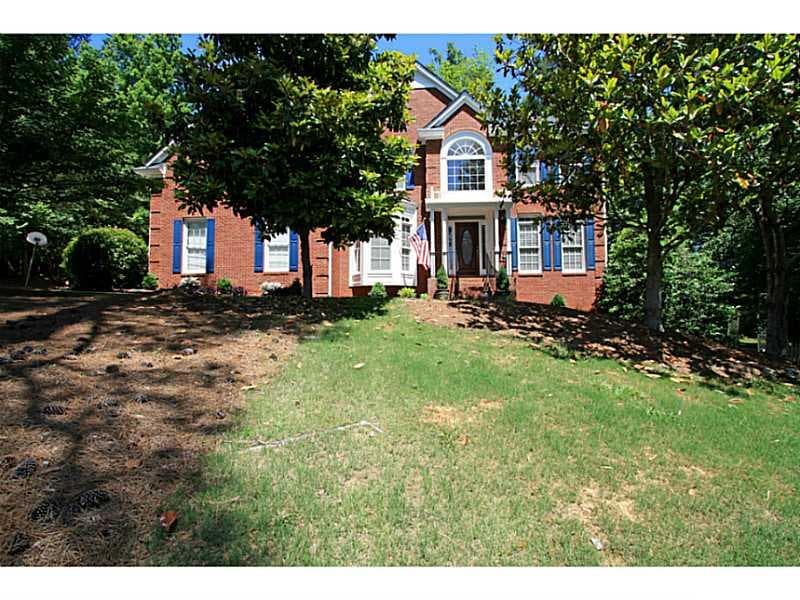 5 bedroom, 3,541 sq ft single family residence sold at 400 Oxford Meadow Run, Alpharetta, GA 30004