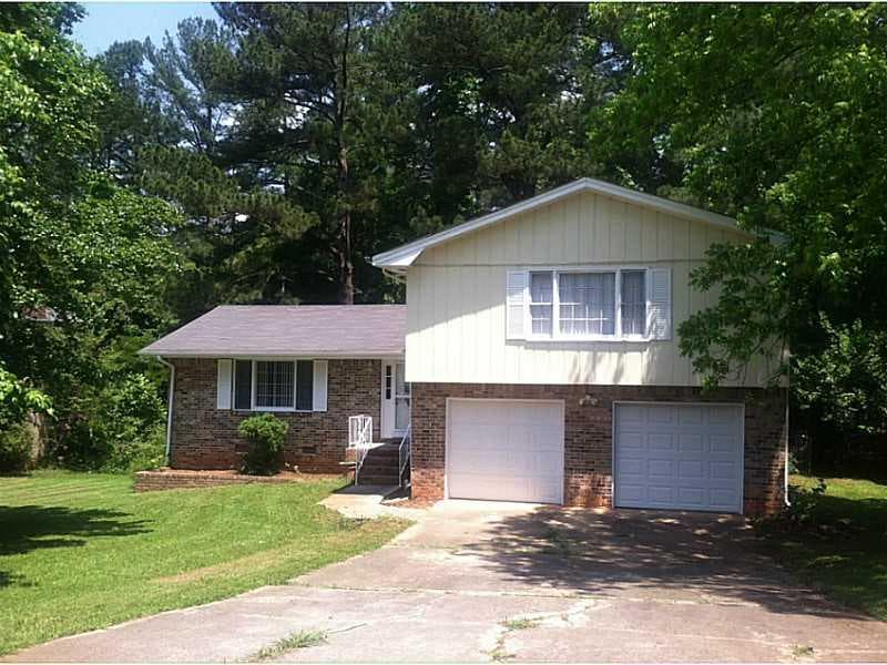 4674 Weyburn Lane, Stone Mountain, GA 30083 — most recent listing photo