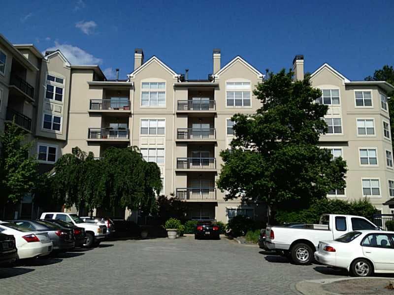 2 bedroom, 1,160 sq ft condominium sold at 2313 RIVER GREEN Drive 2313, Atlanta, GA 30327